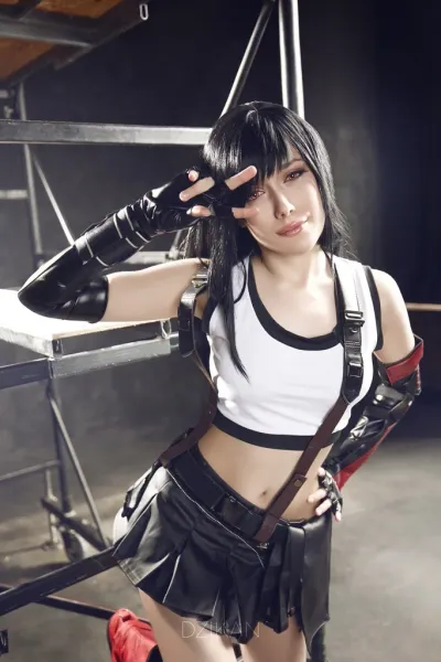 蒂法·洛克哈特 - 最终幻想7